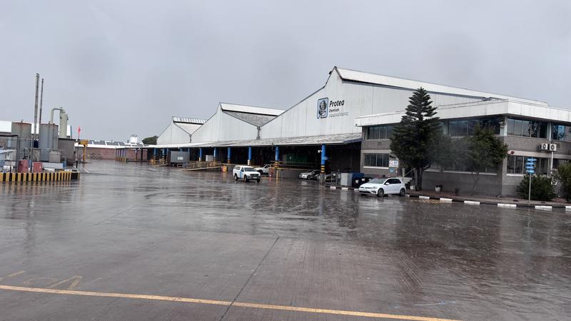 To Let Commercial Property for Rent in Killarney Gardens Western Cape